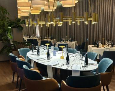 Kuzina Restaurante ESTELAR Milla de Oro Colombia - Medellín Kuzina Restaurante ESTELAR Milla de Oro Colombia - Medellín