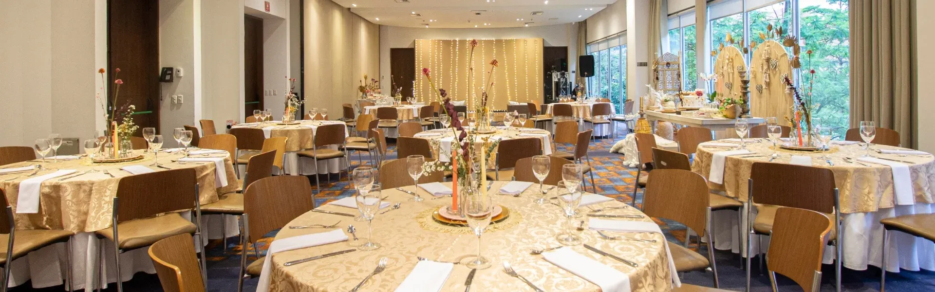 ESTELAR Milla de Oro Colombia - Medellín ESTELAR Milla de Oro Colombia - Medellín