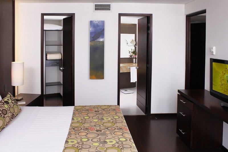 Junior Suite ESTELAR Milla de Oro Colombia - Medellin Junior Suite ESTELAR Milla de Oro Colombia - Medellin